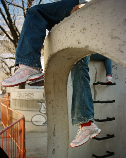 Sandy Liang Salomon XT-Whisper L47846300 | SneakerNews.com